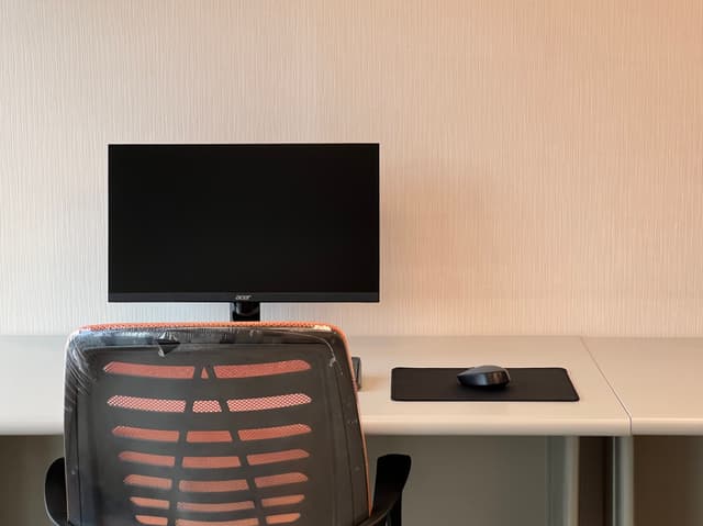 萌菓子兒童程式學苑 - 台中市南區小班制教室環境